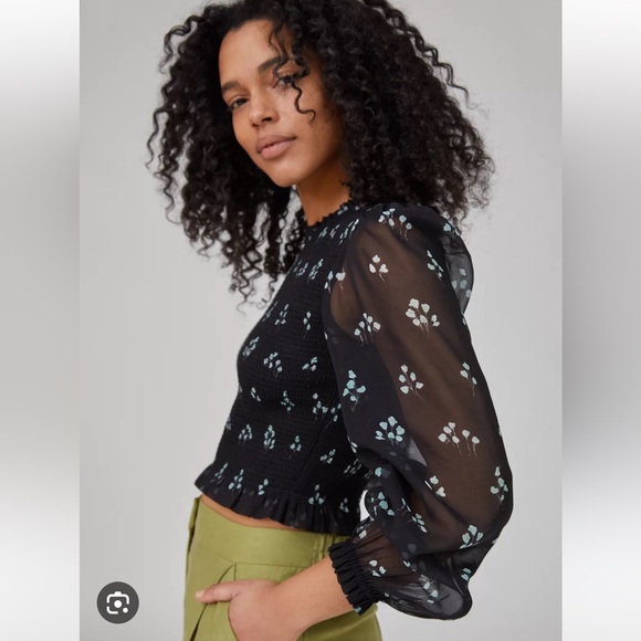 NWOT Aritzia Wilfred Tempest Blouse in Black/Aqua - Picture 2 of 5